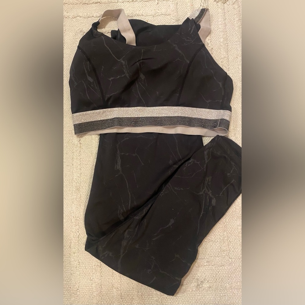 Mono B Workout Set- matching sports bra and leggings